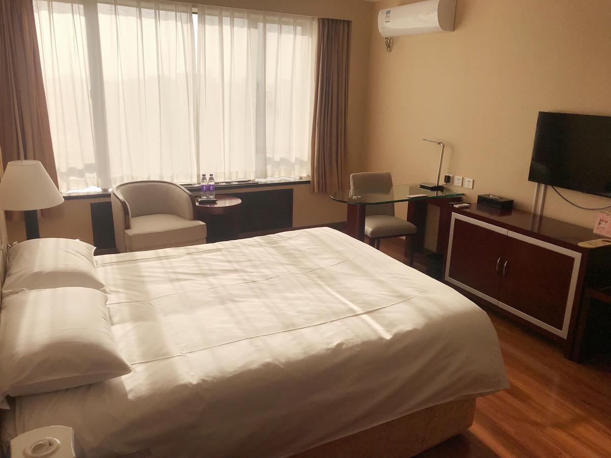 Beijing Yanshan Hotel Buitenkant foto