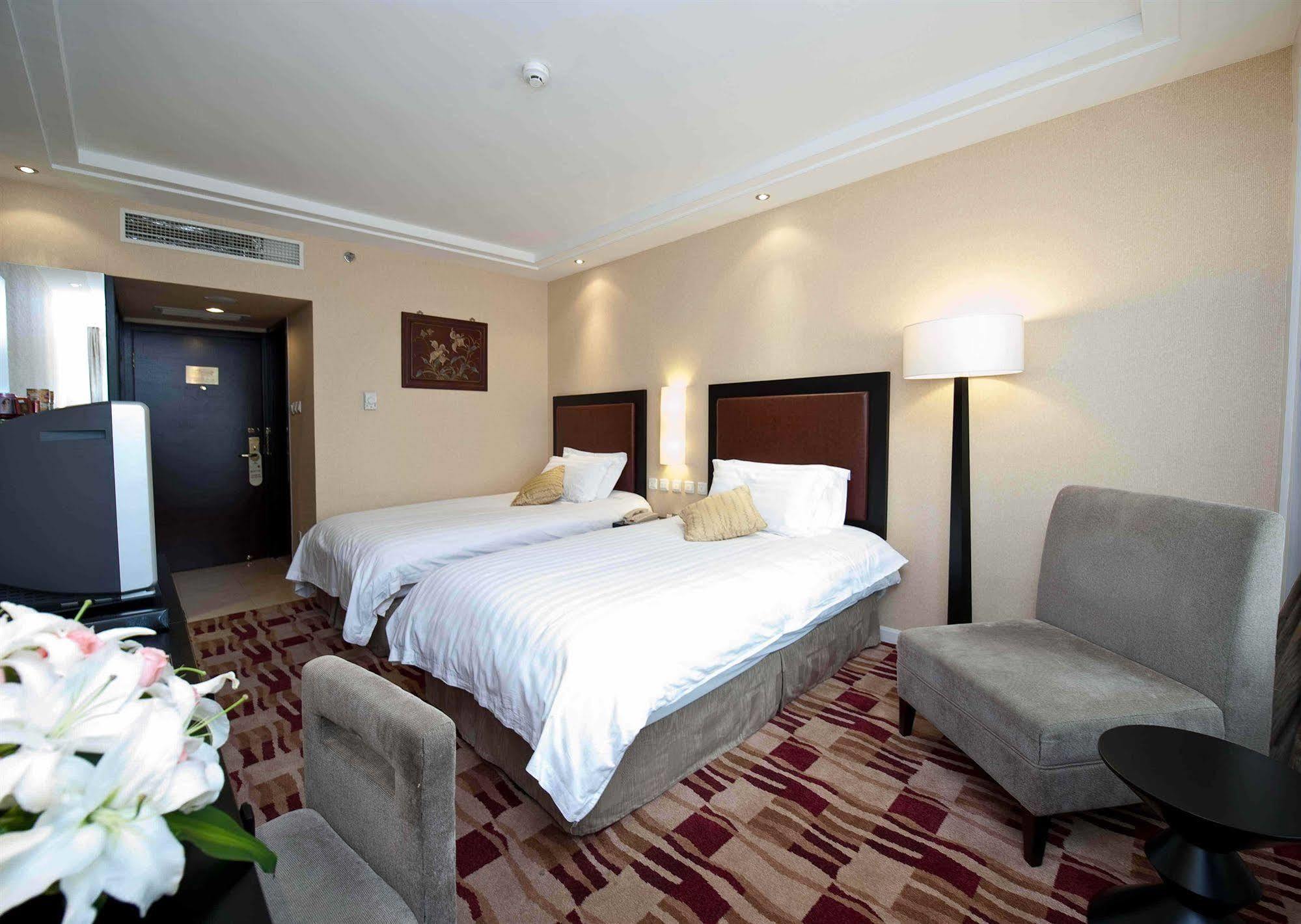 Beijing Yanshan Hotel Buitenkant foto